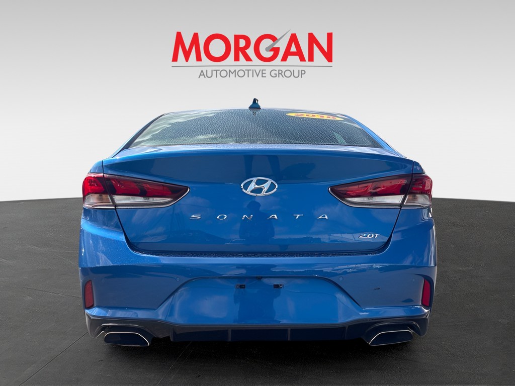 Used 2018 Blue Hyundai Limited image 4