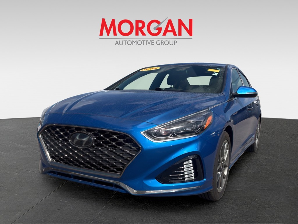 Used 2018 Blue Hyundai Limited image 7
