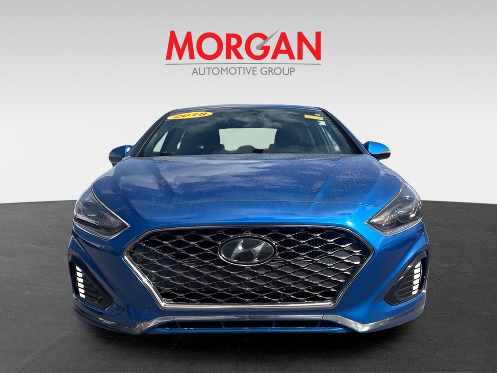 Used 2018 Blue Hyundai Limited image 8