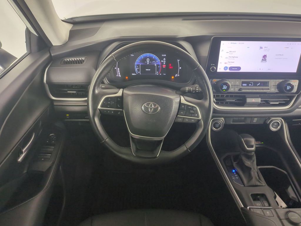 Used 2024 Beige Toyota XLE image 20