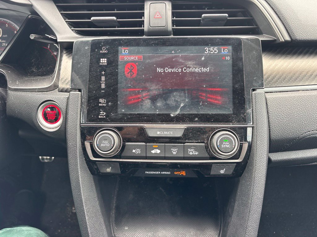 Used 2017 Silver Honda Si image 24