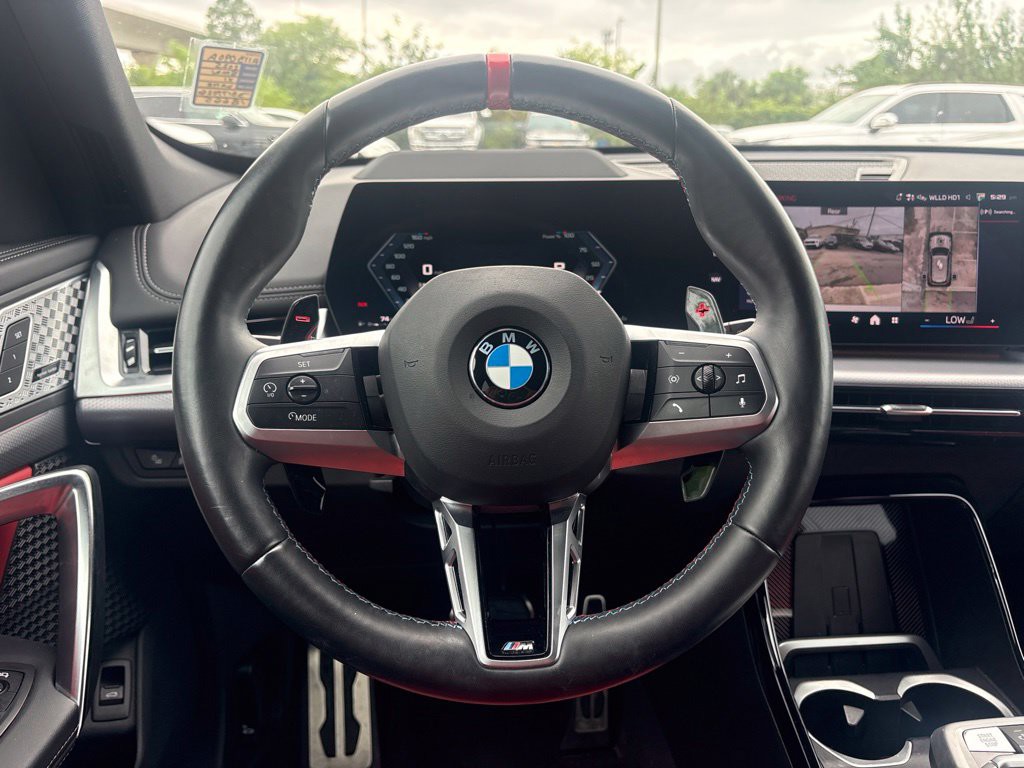 Used 2025 White BMW M35i image 24