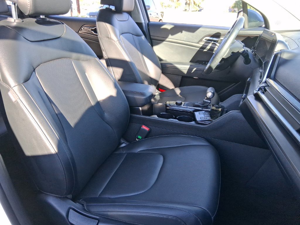 Used 2025 Silver Kia EX image 16