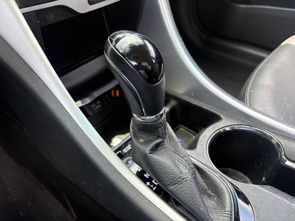 Used 2013 Black Hyundai Limited image 22
