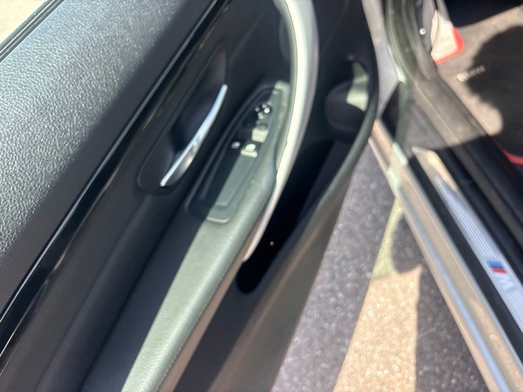 Used 2014 Silver BMW 435i xDrive image 19