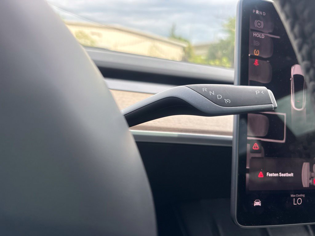 Used 2024  Tesla Performance image 27