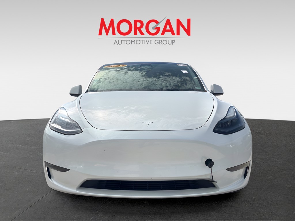 Used 2024  Tesla Performance image 8
