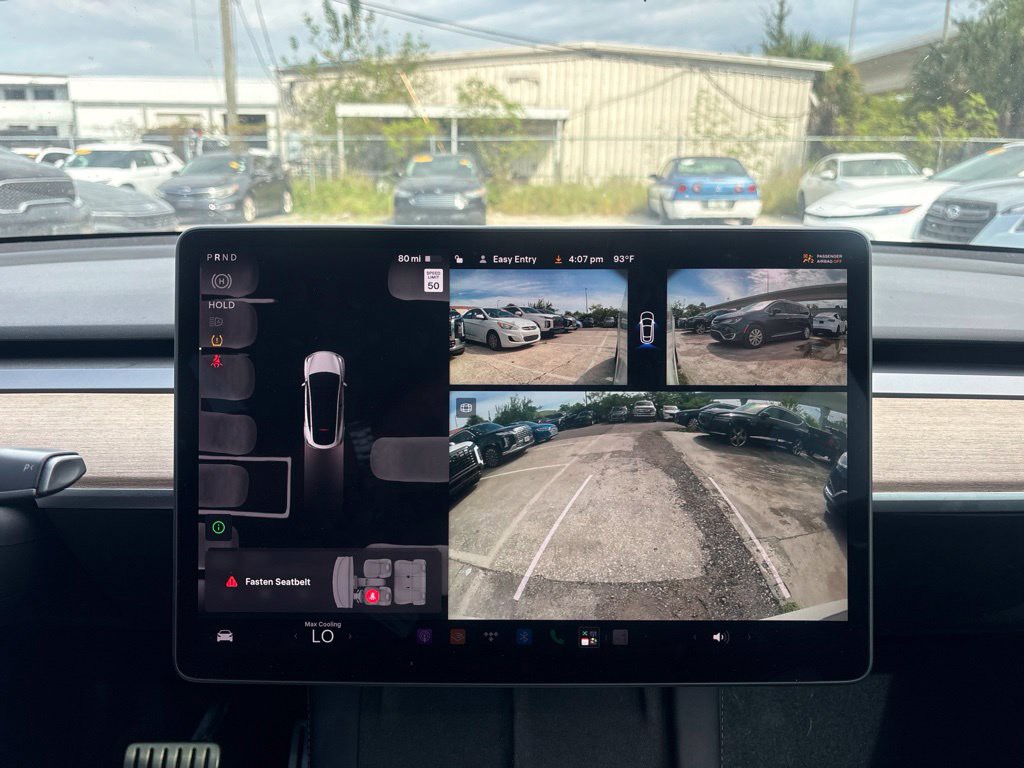 Used 2024  Tesla Performance image 25