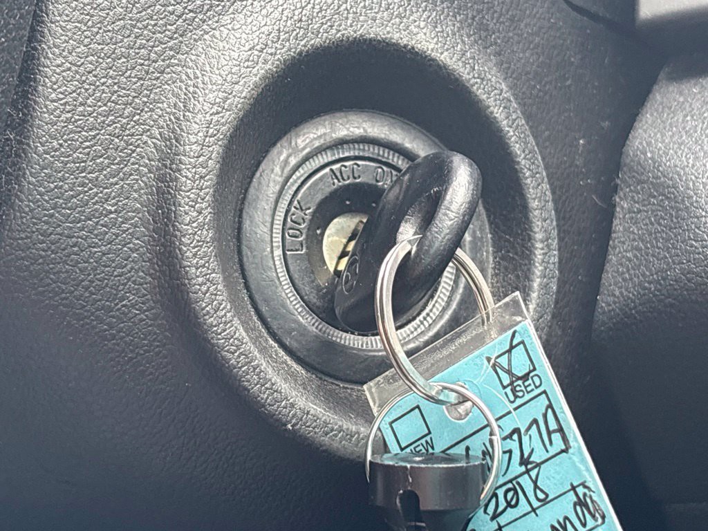 Used 2018 Black Hyundai SEL image 22