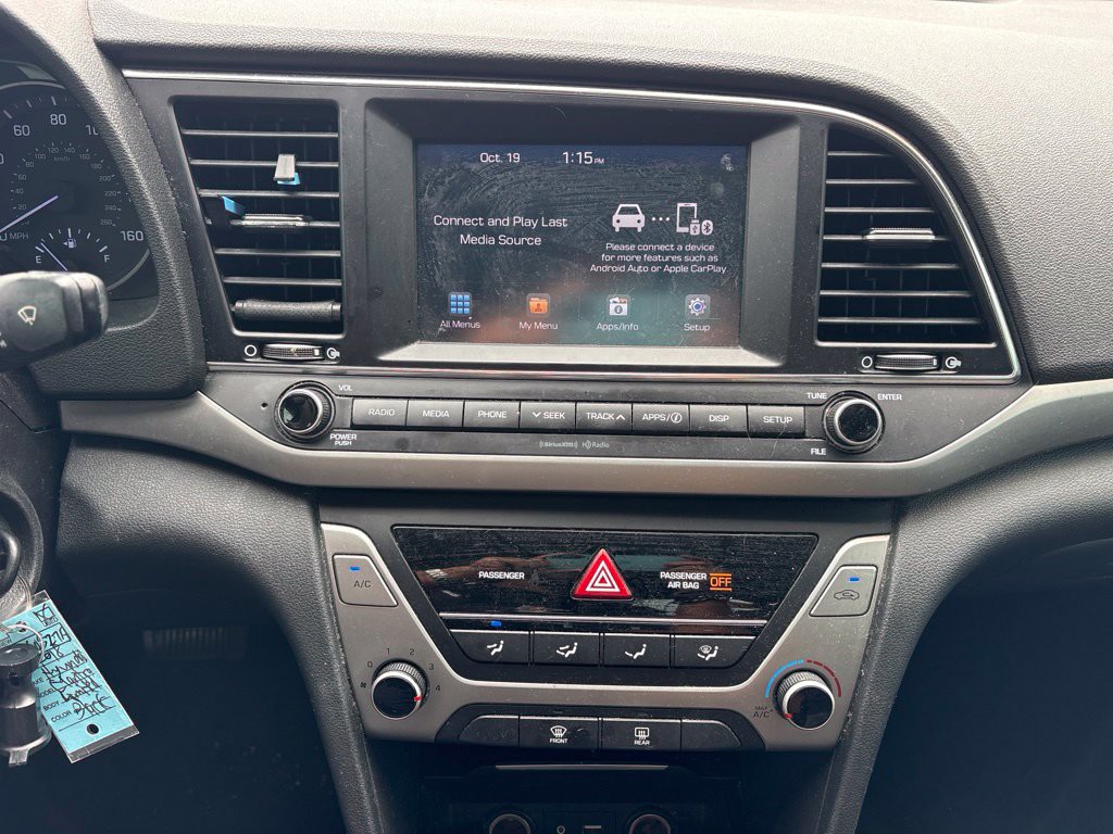 Used 2018 Black Hyundai SEL image 20