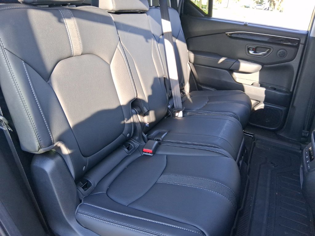 Used 2026 Gray Honda EX-L image 19