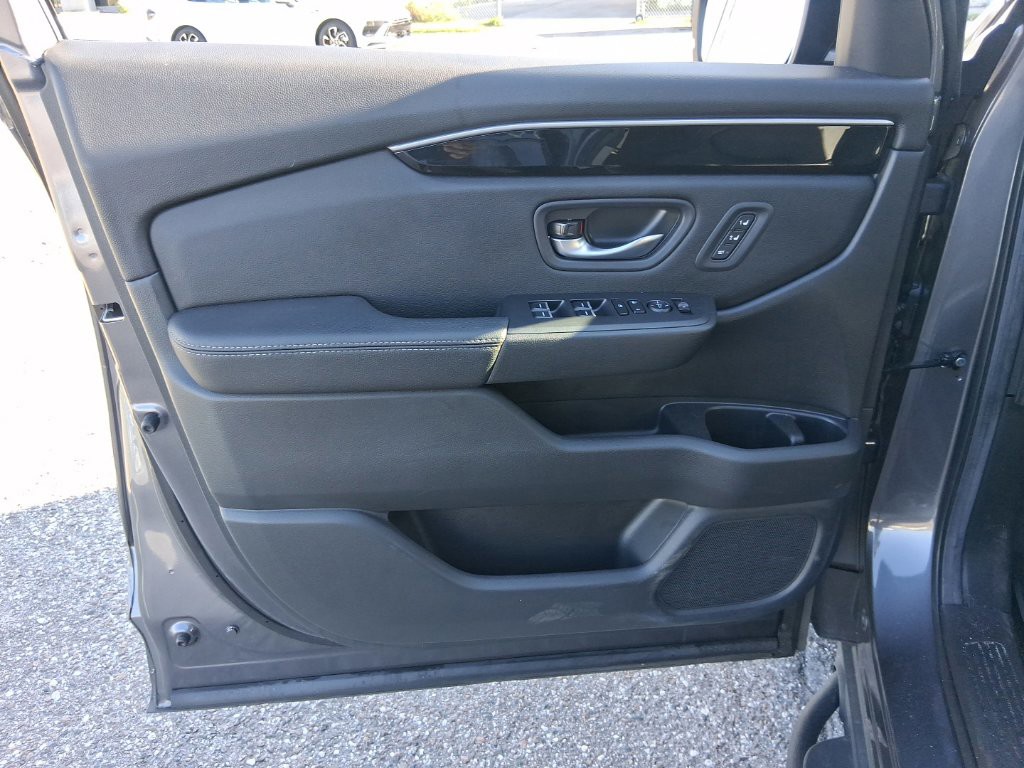Used 2026 Gray Honda EX-L image 12