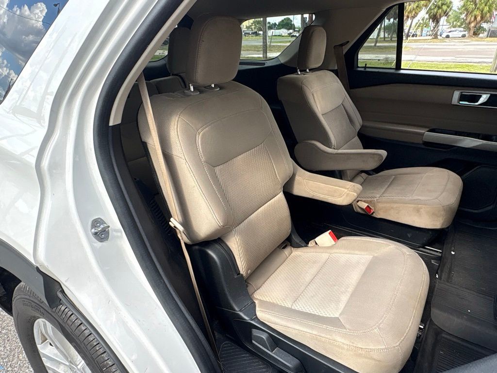 Used 2022 White Ford XLT image 15
