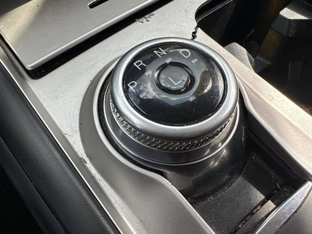 Used 2022 White Ford XLT image 24