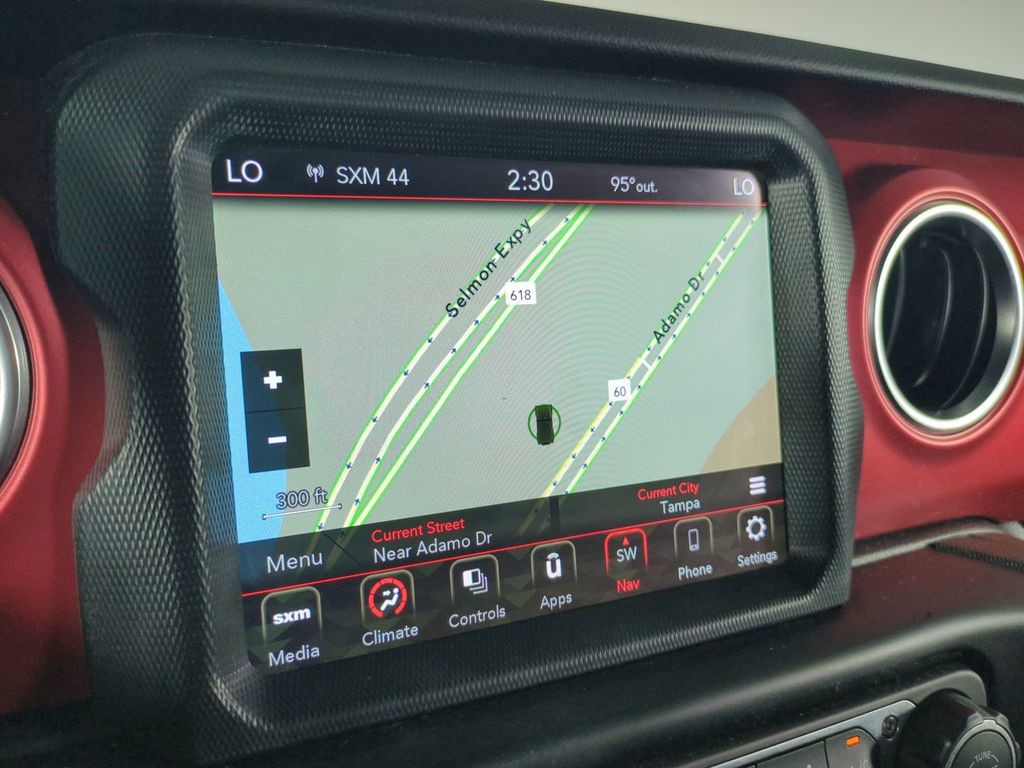 Used 2022 Gray Jeep Unlimited Rubicon image 25