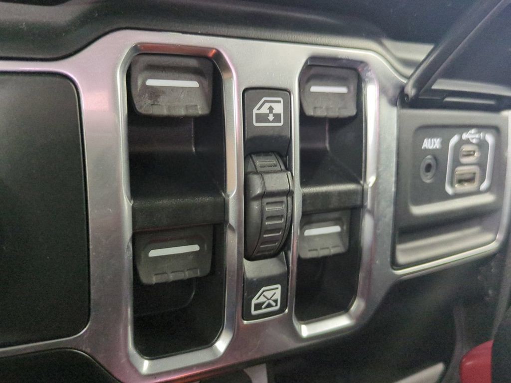 Used 2022 Gray Jeep Unlimited Rubicon image 30