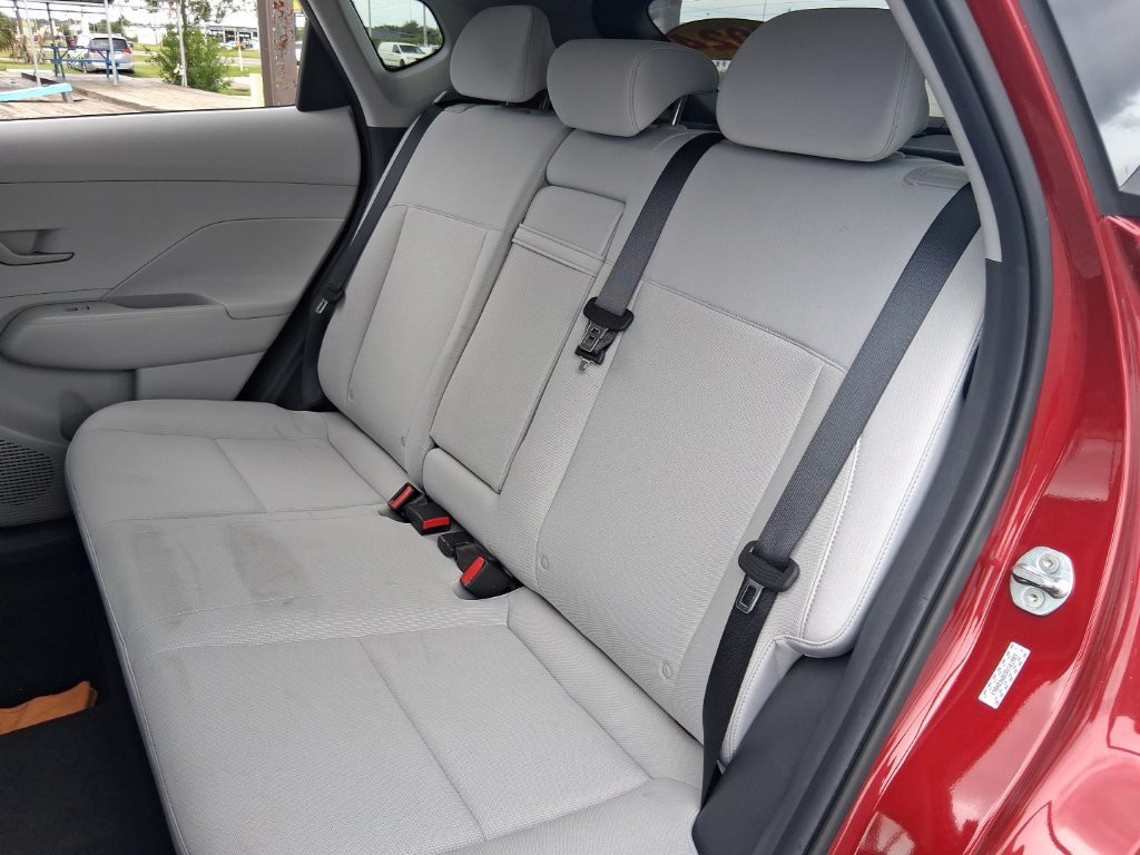 Used 2024 Red Hyundai SEL image 12