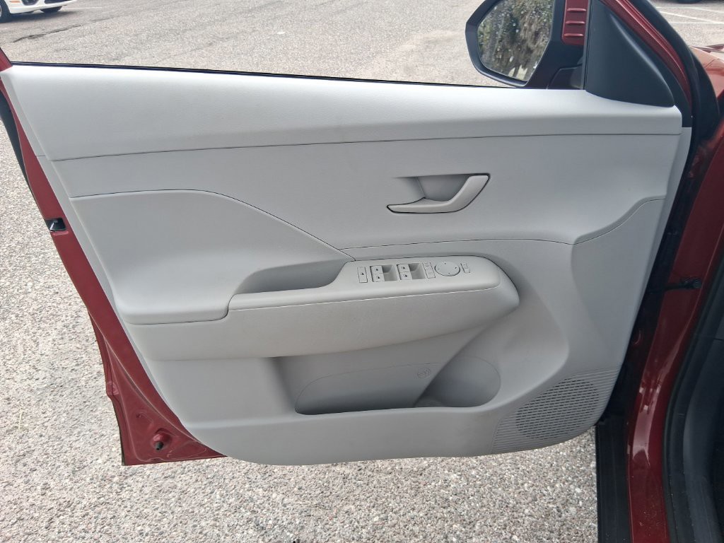 Used 2024 Red Hyundai SEL image 11