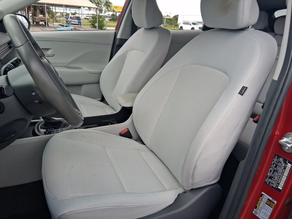 Used 2024 Red Hyundai SEL image 10