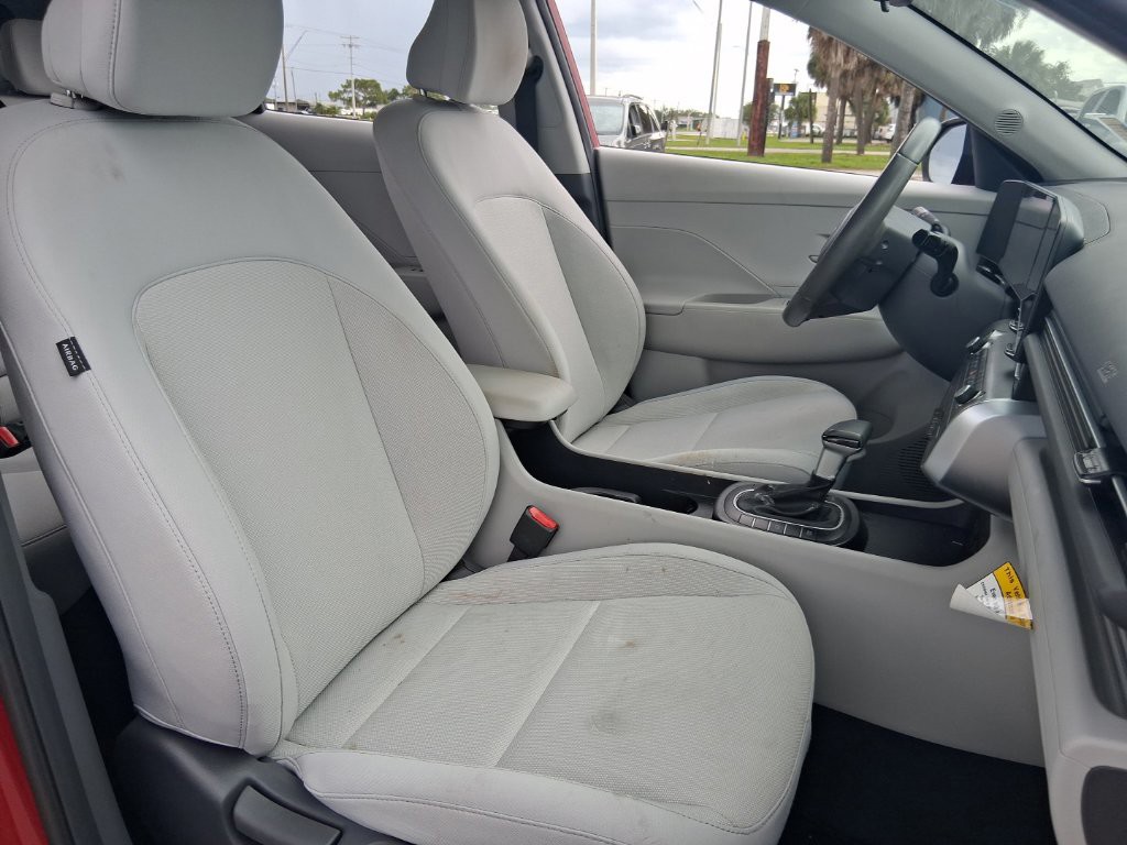 Used 2024 Red Hyundai SEL image 16