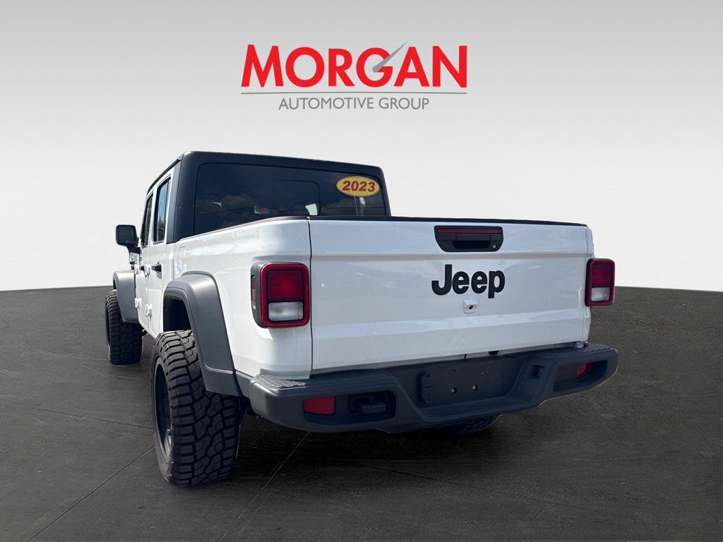 Used 2023 White Jeep Sport S image 5