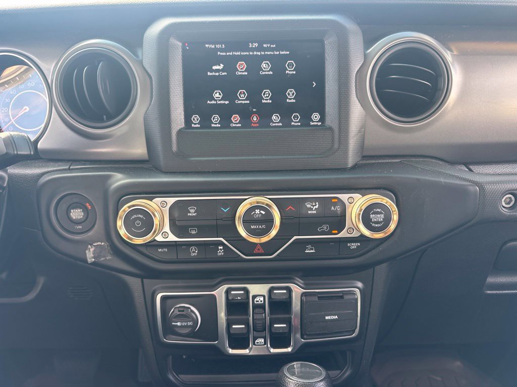Used 2023 White Jeep Sport S image 25
