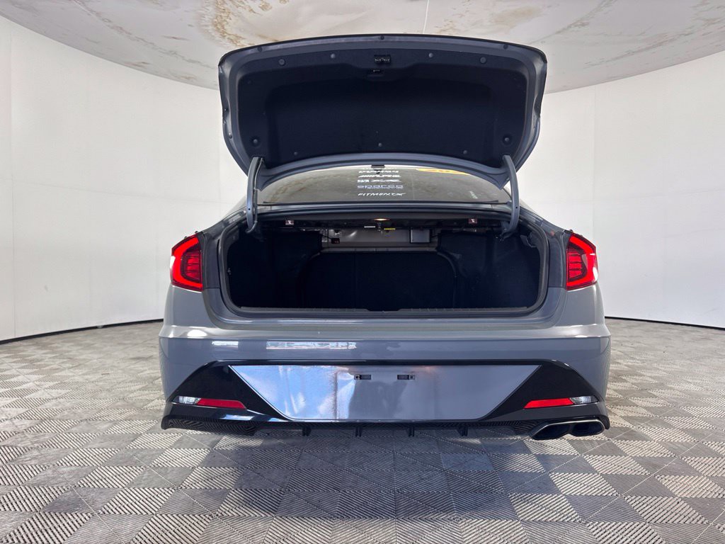 Used 2020 Gray Hyundai SEL image 15