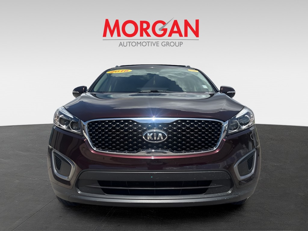 Used 2016 Red Kia LX image 8
