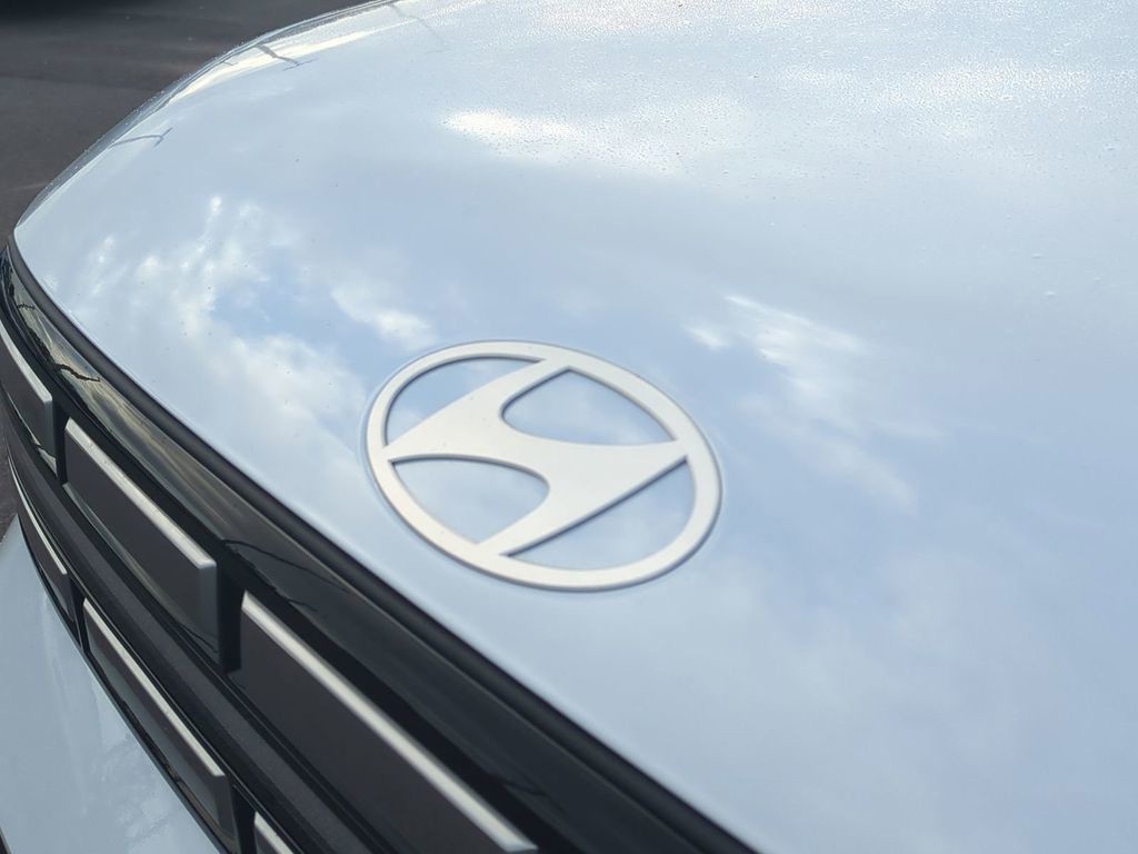 New 2026 White Hyundai SEL image 13