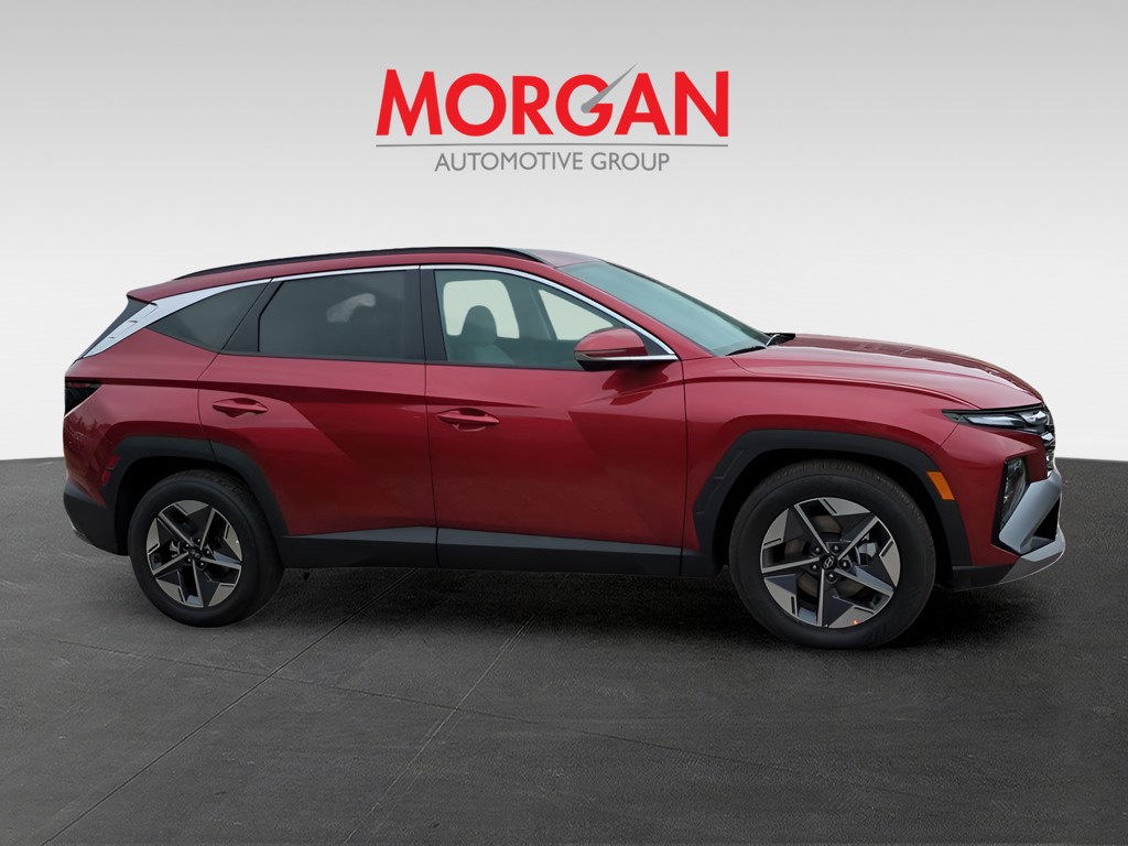 New 2026 Red Hyundai SEL Premium image 4