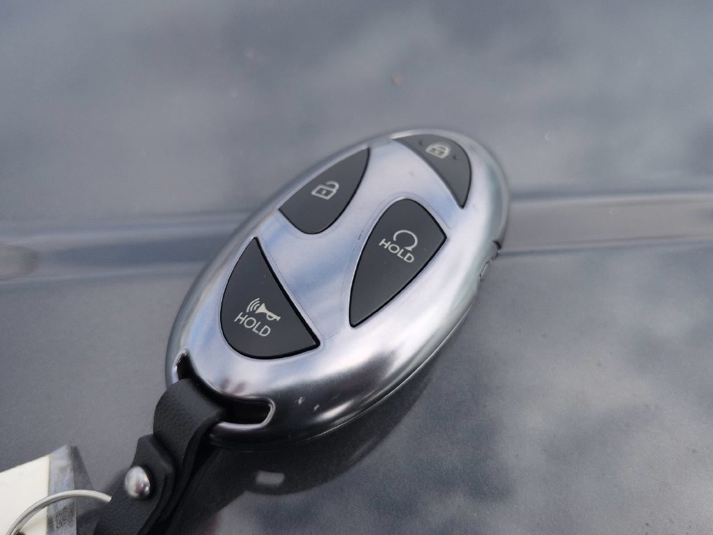 New 2027 Gray Hyundai Blue SEL Premium image 46