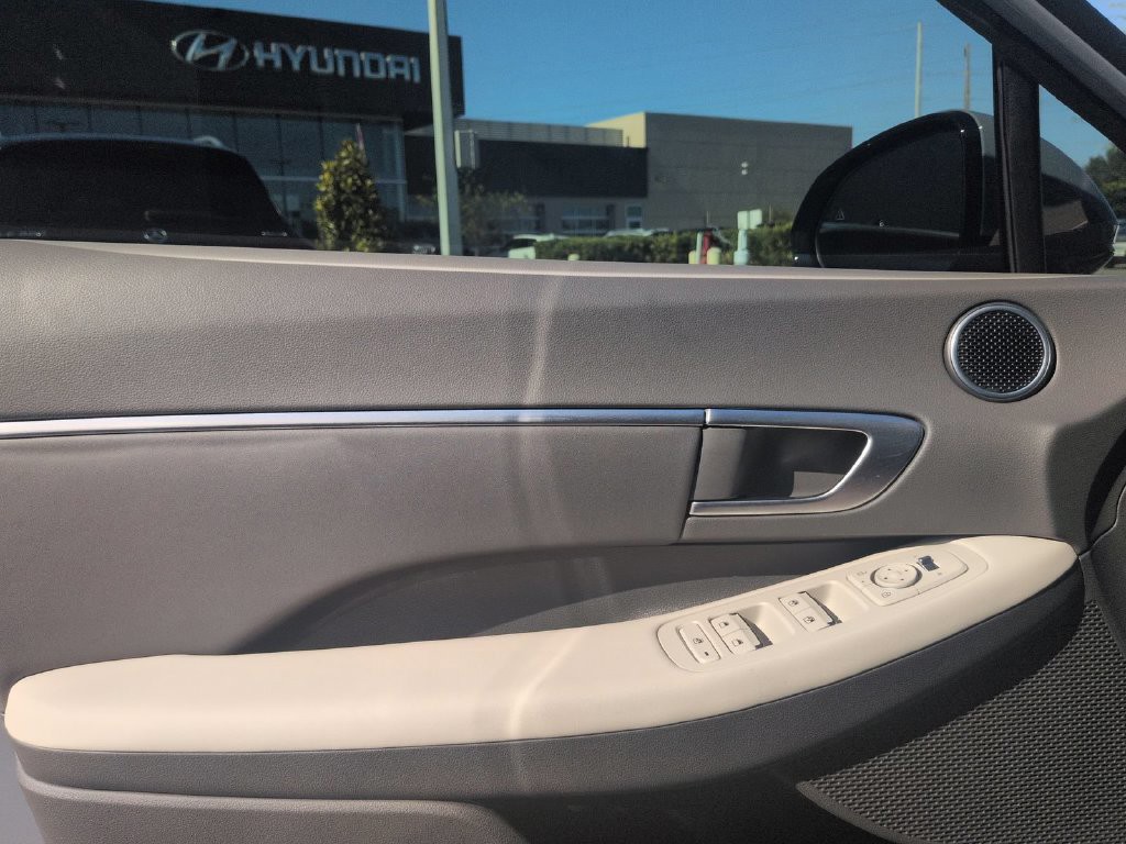 New 2027  Hyundai SEL image 26