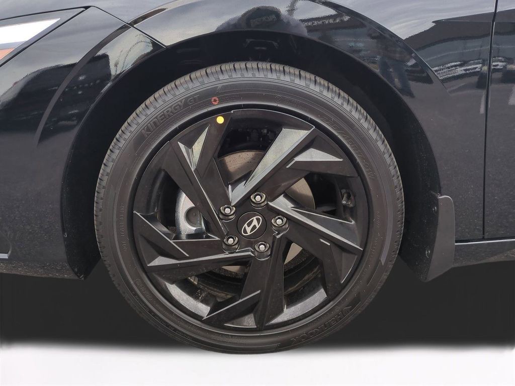 New 2026 Black Hyundai SEL Sport image 11