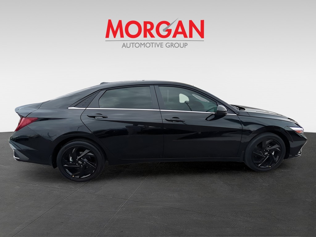 New 2026 Black Hyundai SEL Sport image 4
