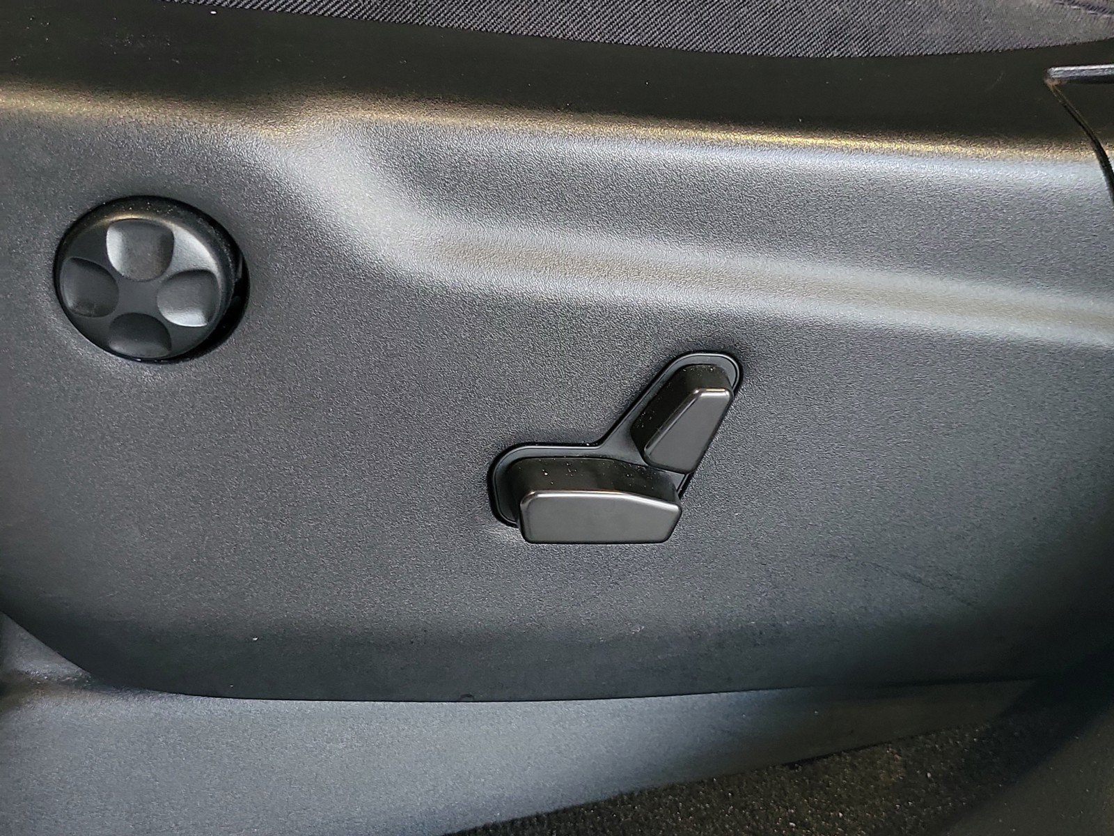 Used 2022 White Knuckle Clearcoat Dodge R/T image 20