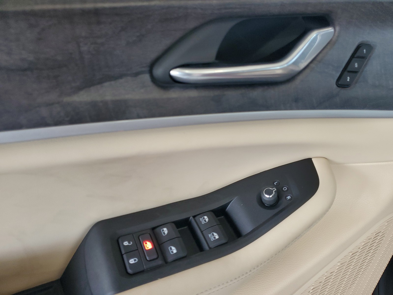 2025 Jeep Grand Cherokee L Limited - Photo 17