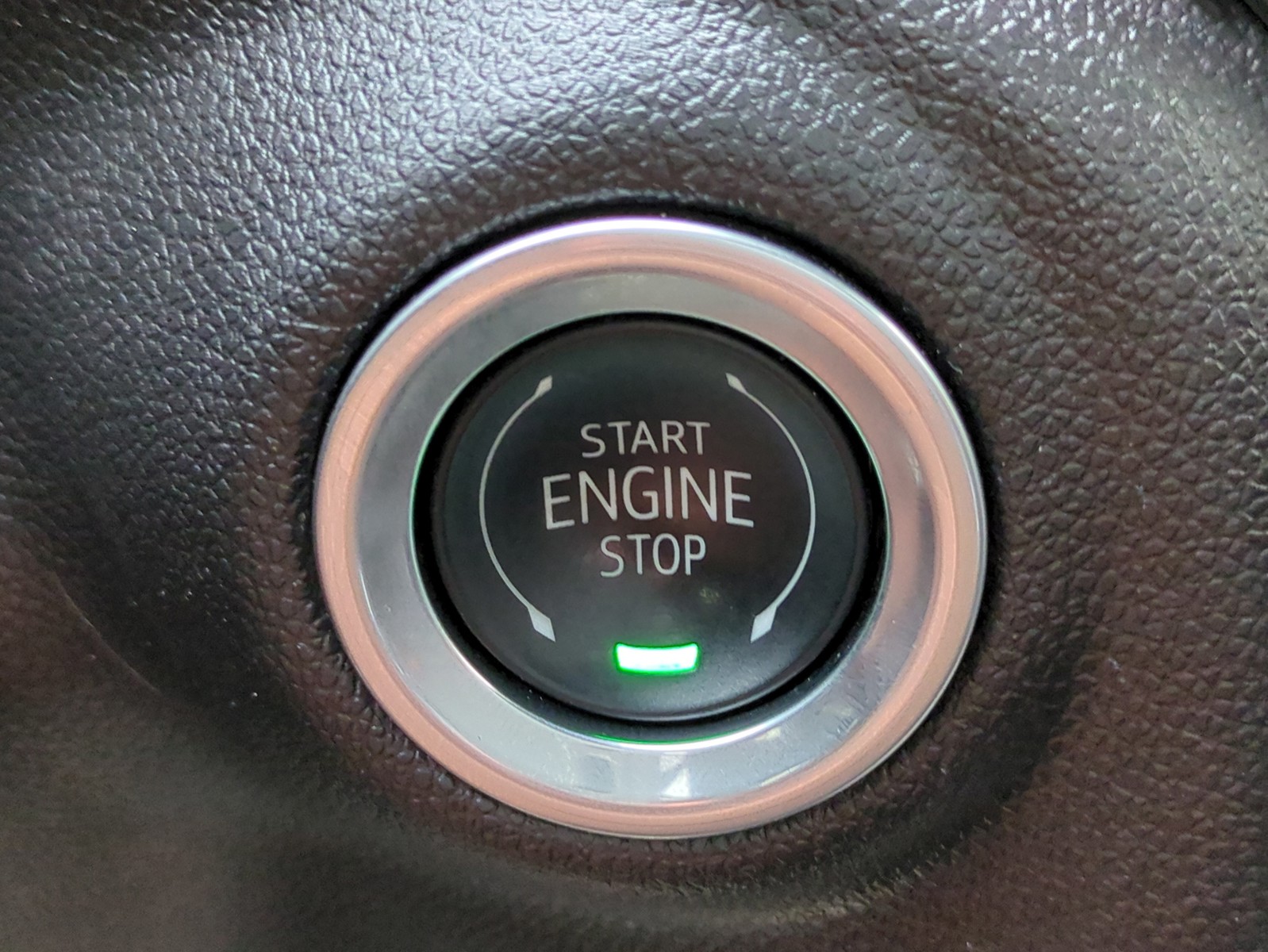 Used 2024 Summit White GMC Pro image 26