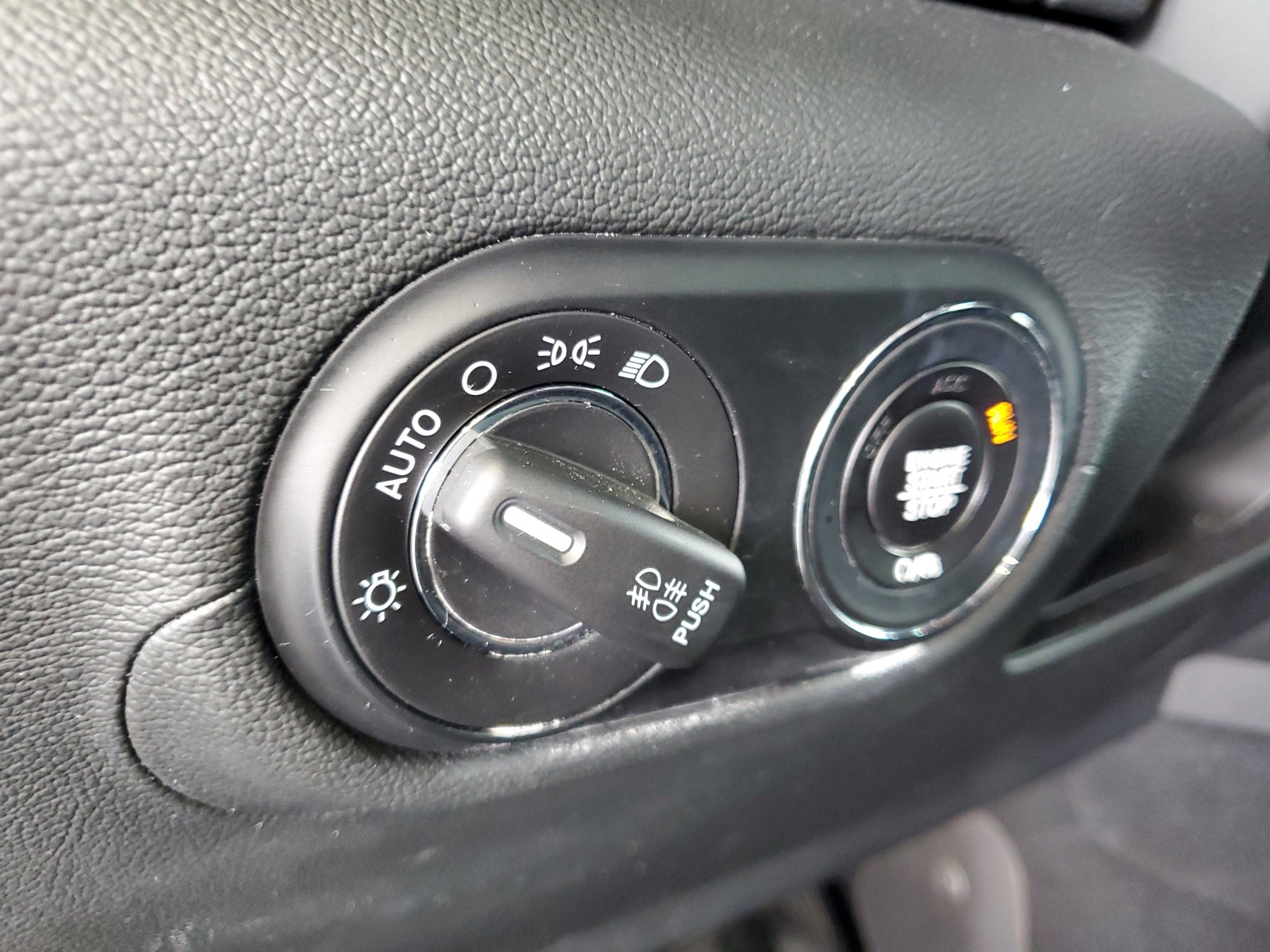 Used 2023 Grigio Maratea Metallic Maserati GT image 21