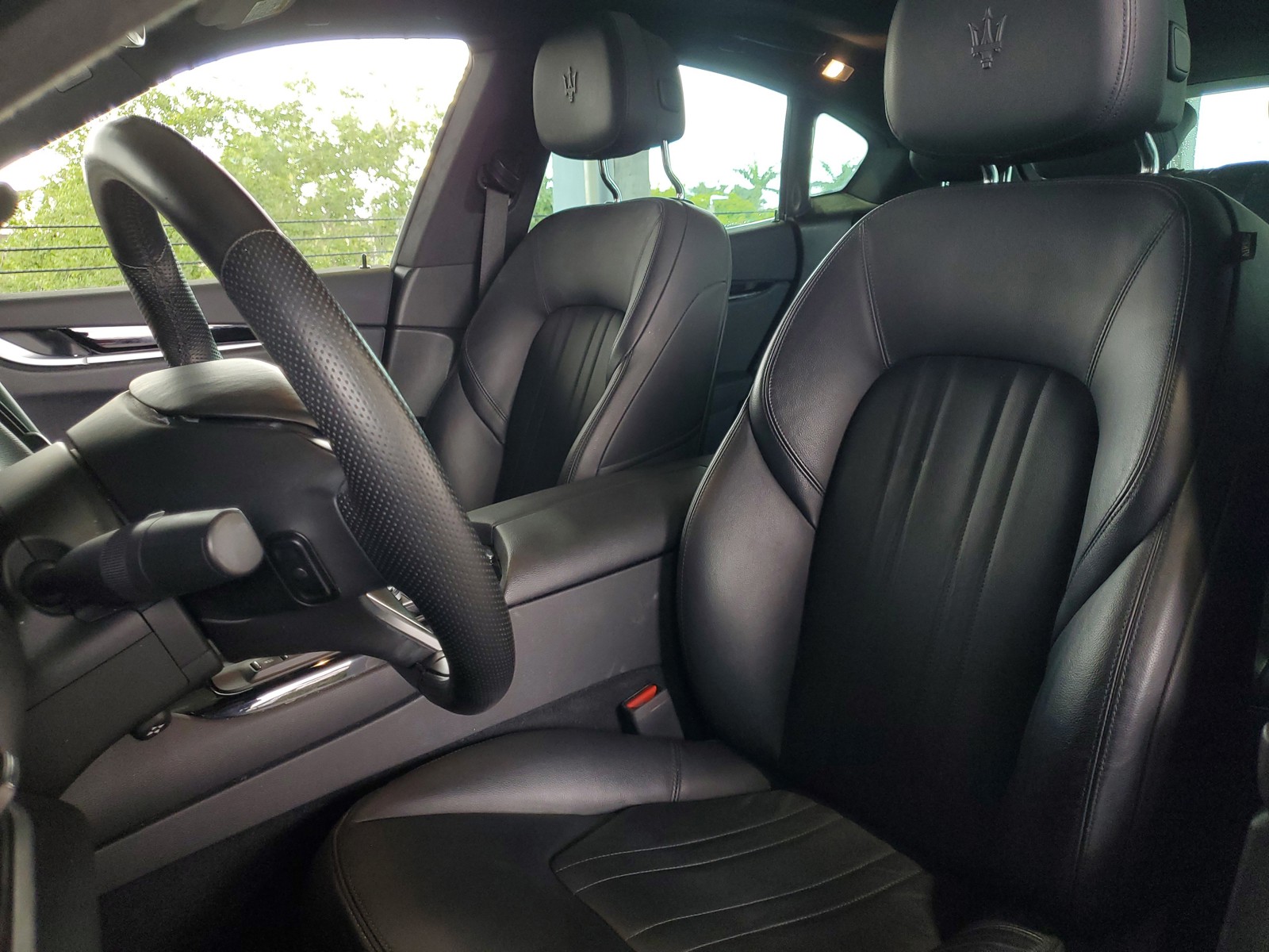 Used 2023 Grigio Maratea Metallic Maserati GT image 18