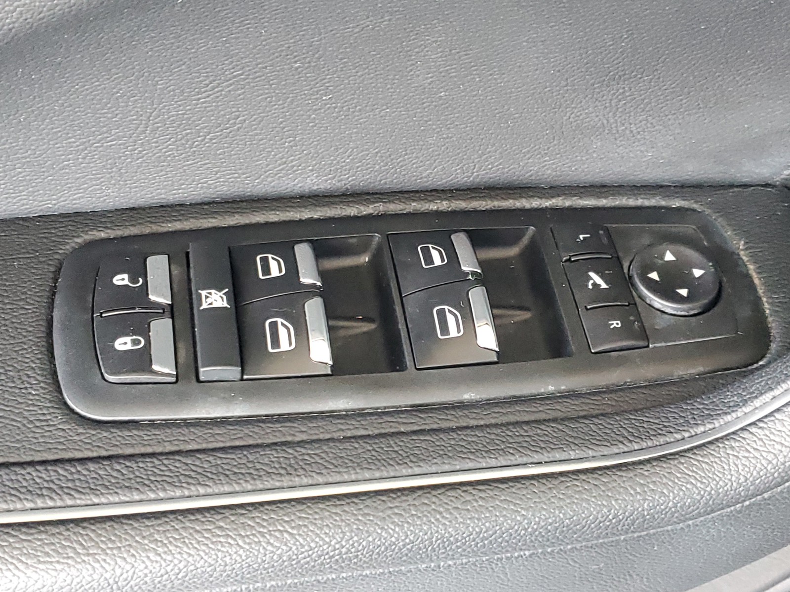 Used 2023 Grigio Maratea Metallic Maserati GT image 15