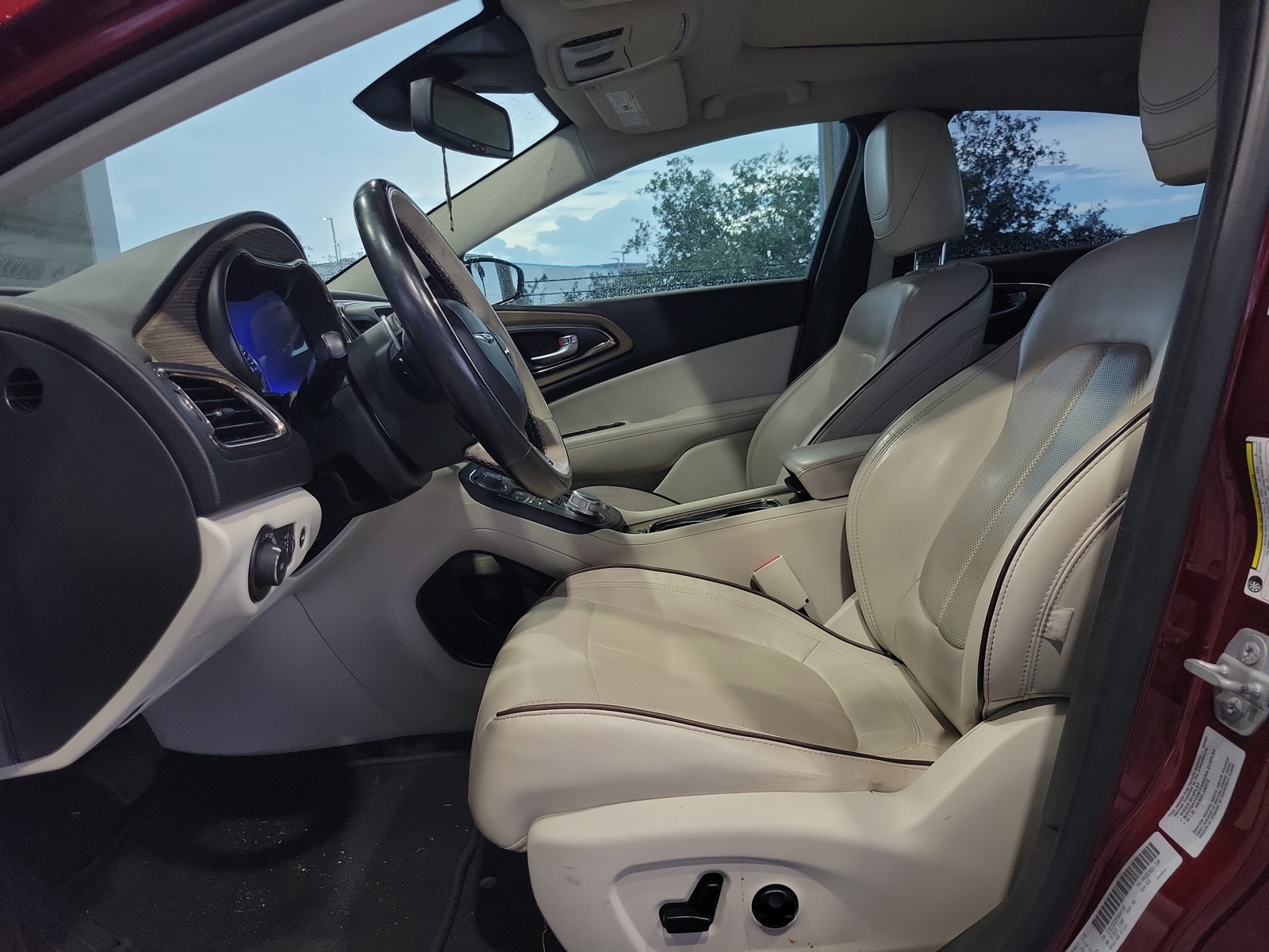 Used 2015 Velvet Red Pearlcoat Chrysler C image 18