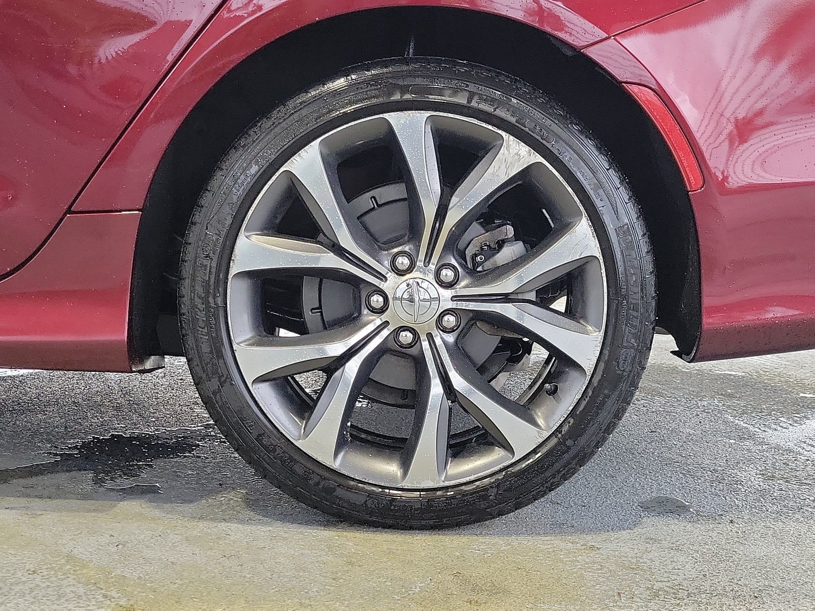 Used 2015 Velvet Red Pearlcoat Chrysler C image 5