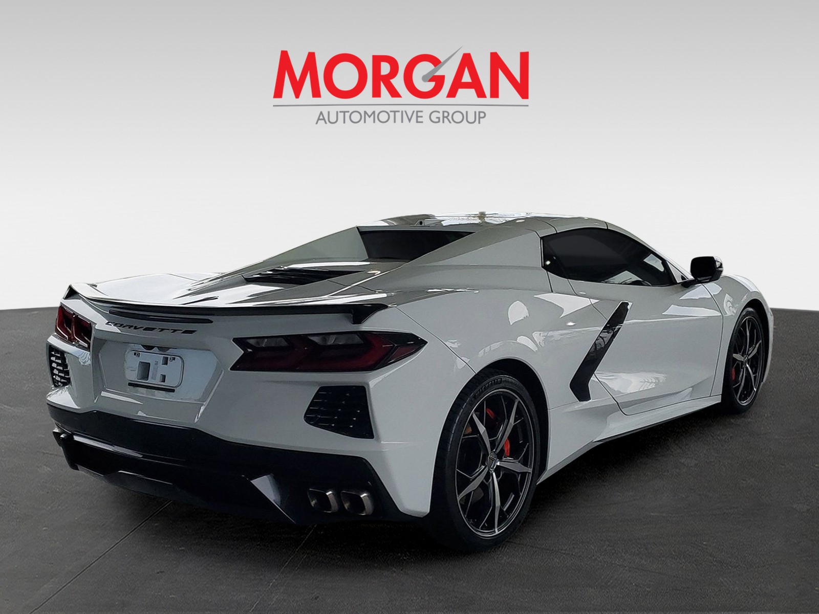 Used 2023 Arctic White Chevrolet 2LT image 2