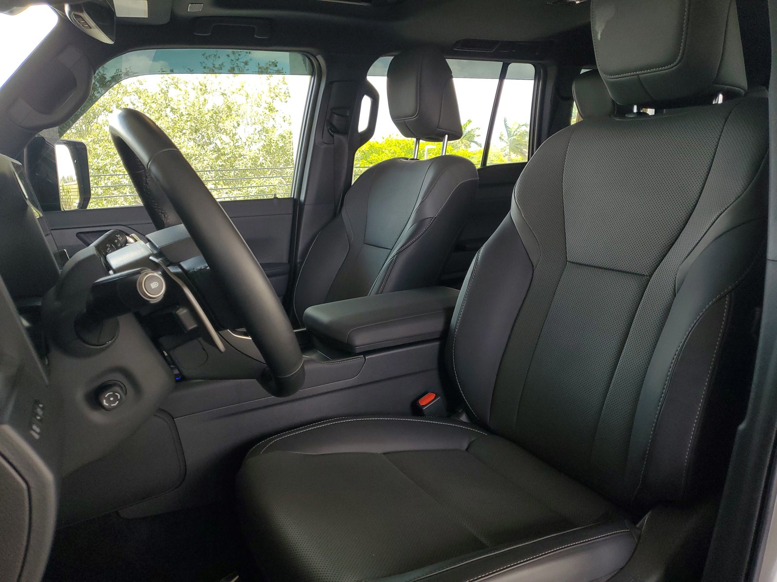 Used 2024 Silver Lexus GX 550 Premium image 18