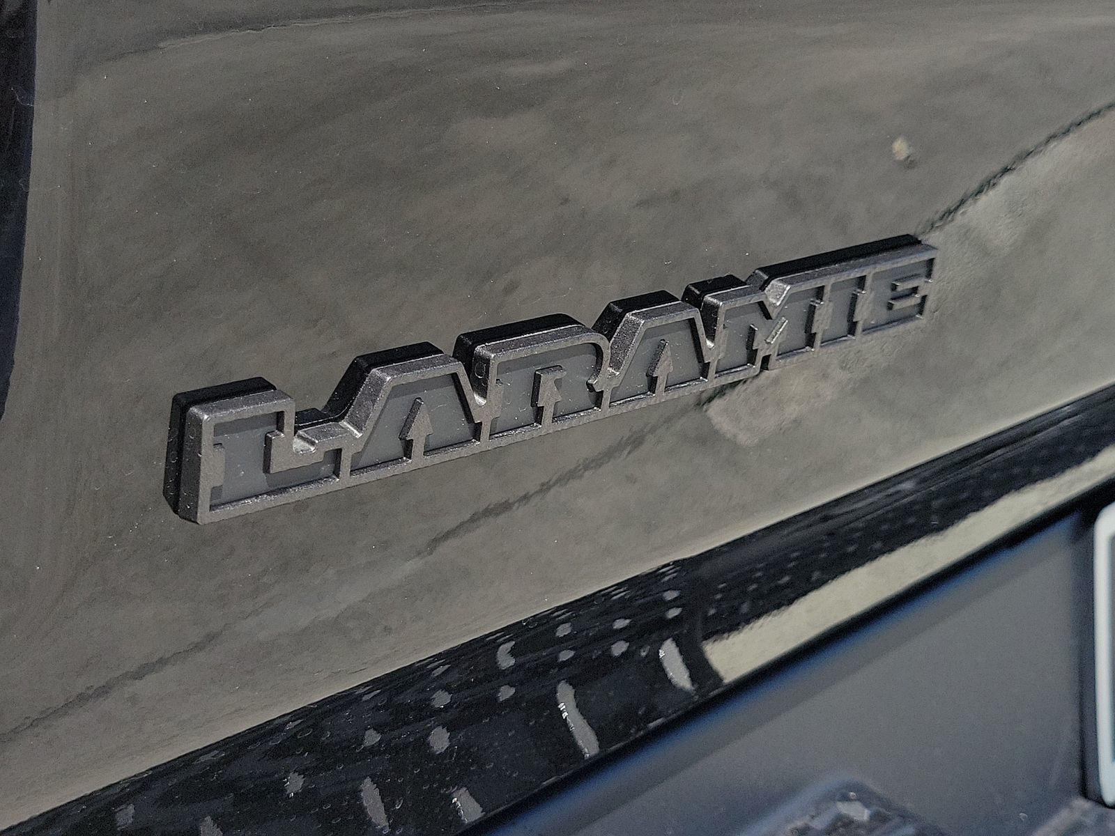 New 2026 Diamond Black Crystal Pearlcoat Ram Laramie image 7
