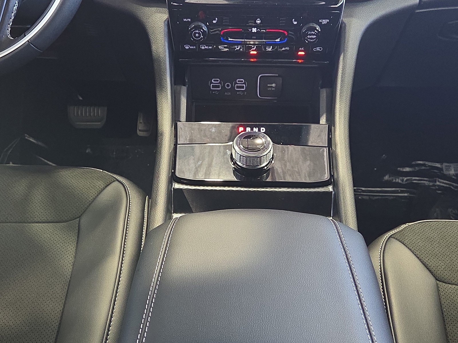 New 2025 Silver Zynith Jeep Altitude image 20