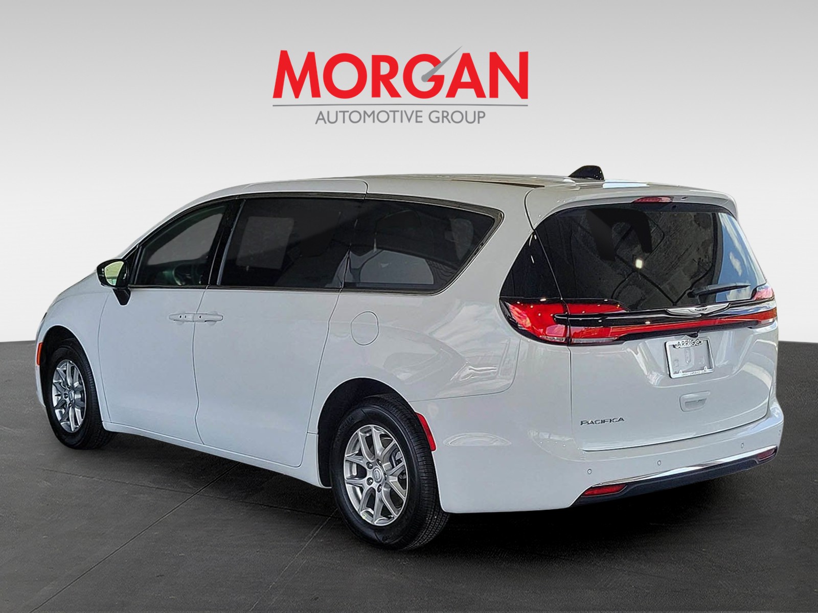 New 2026 Bright White Clearcoat Chrysler Select image 3