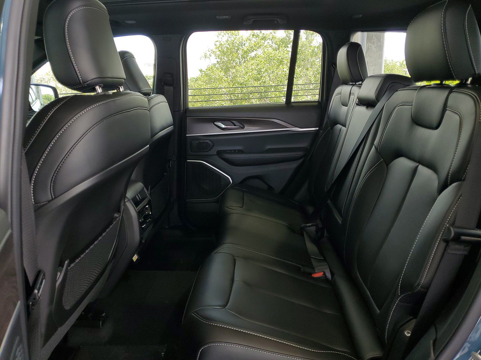 New 2026 Steel Blue Jeep Limited image 8
