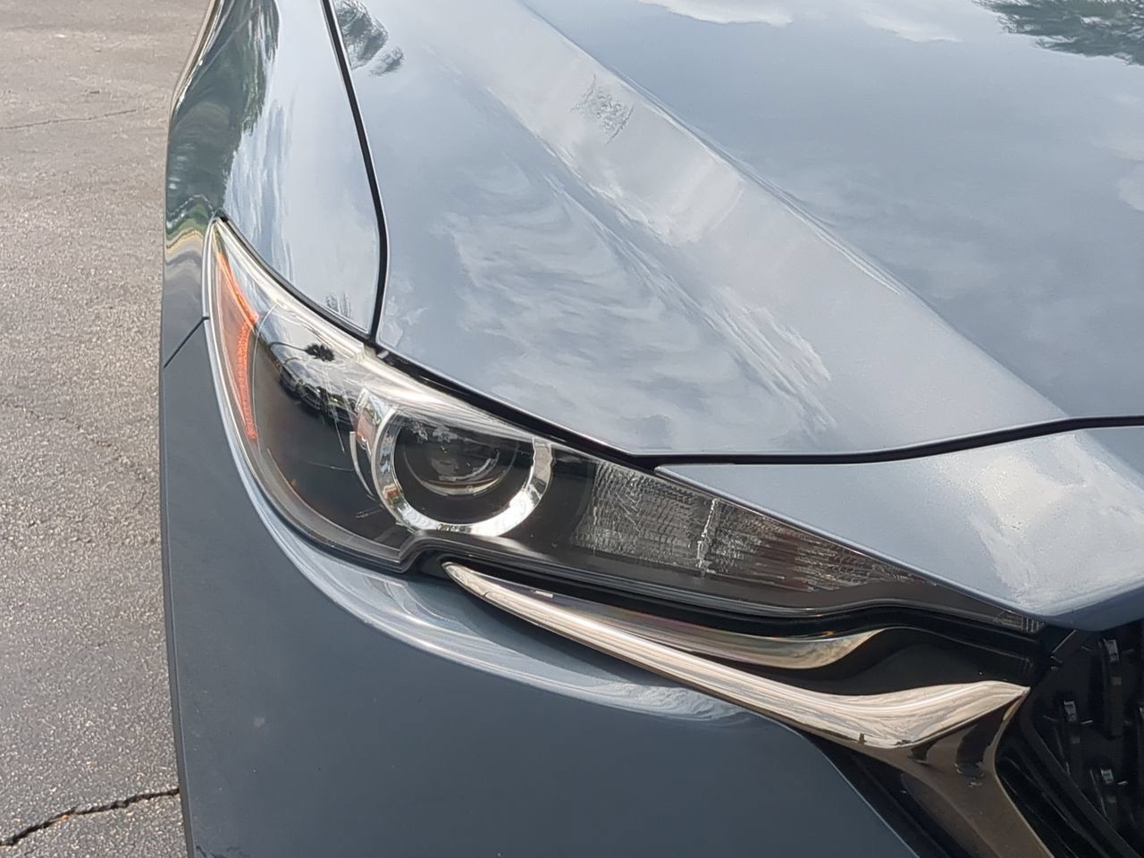 Used 2021 Gray Mazda Carbon Edition image 10