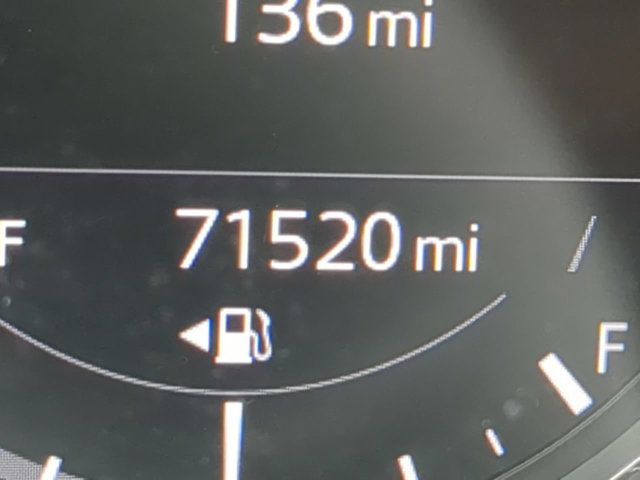 Used 2021 Gray Mazda Carbon Edition image 34